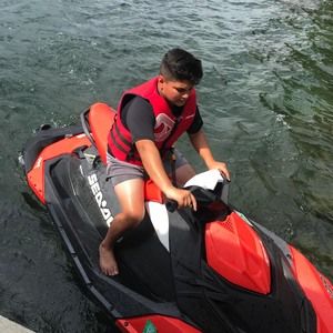 Meet your Posher, Xavier